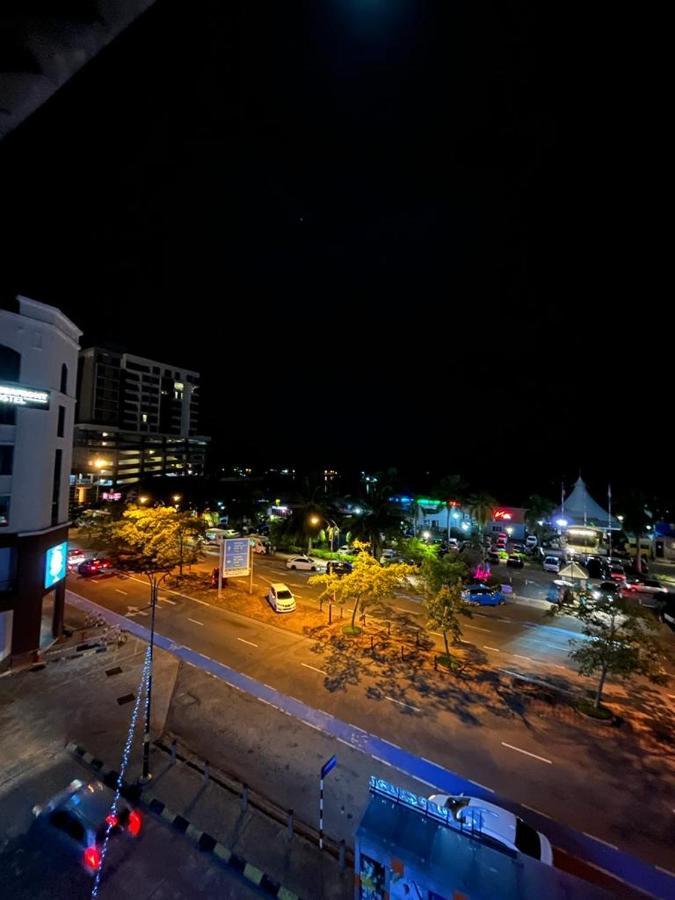 Space Cap Hotel Kota Kinabalu Exterior photo